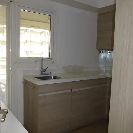 One Bedroom Drap D'or Lägenhet Cannes