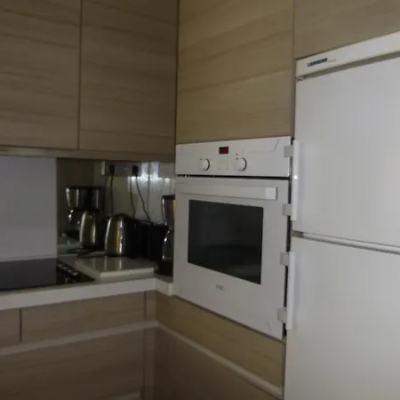 One Bedroom Drap D'or Lägenhet Cannes